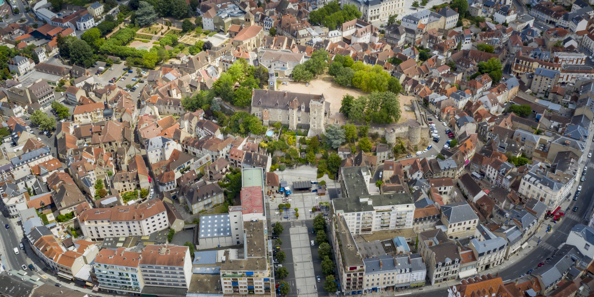 montlucon covering