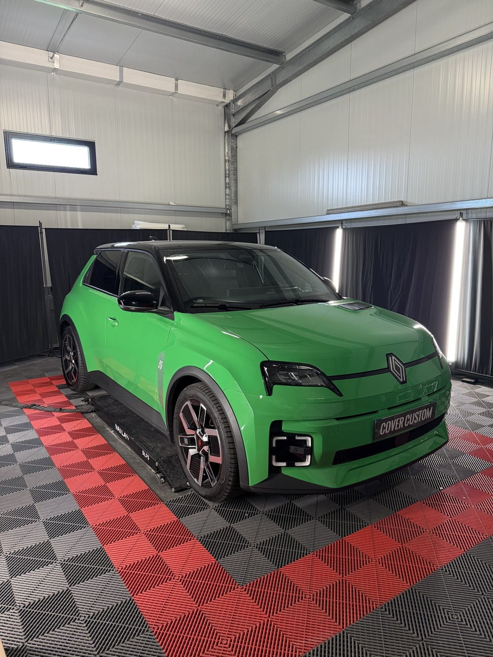 Renault R5 Toit et Montant Noir Metallisé